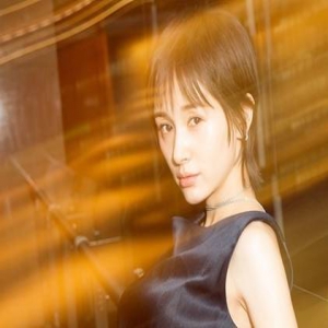 王子文获突破演员奖 为角色“精分”惹网友心疼