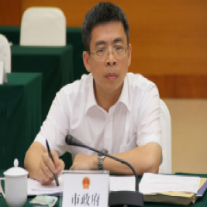 厦门原常务副市长被捕 曾要求女同事不能穿太花哨