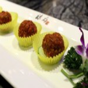 男子为免单挑战“变态辣”牛肉丸 引发急性胰腺炎