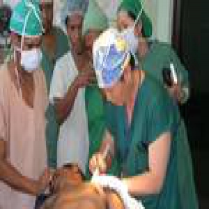 从东帝汶到佛得角 四川麻醉医生援外8年(图)