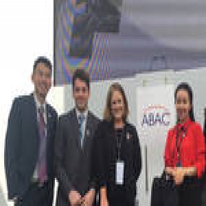 别人家的青春！重庆95后妹子赴秘鲁参加APEC会议(图)