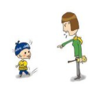 家长在孩子书包放录音笔 录下教师打骂孩子证据