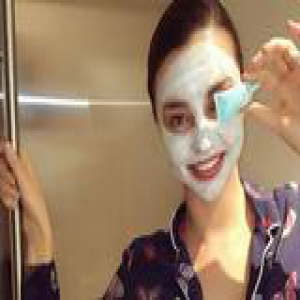 水果姐可儿都是面膜控 冬天告别干燥还得玩命敷