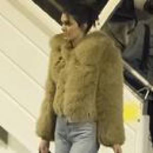 穿不上维秘超模的梦幻bra 但能穿她们的私服同款