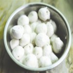 多人吃黑芝麻汤圆：吃出钢丝 胃中检出异物