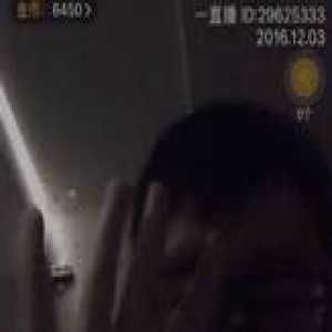 网络直播“在宜家过夜” 两主播衣橱内被抓