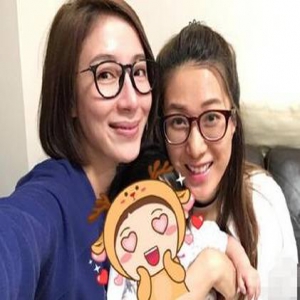 杨怡看望钟嘉欣母女 昔日花旦感慨：已不再是小女孩