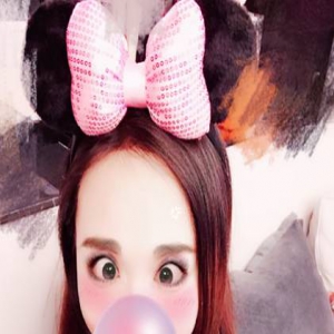 吴建豪祝唐嫣生快 晒照萌化网友：厉害了word糖