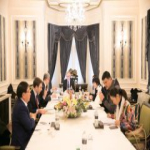 罗德奖学金评委：获奖者要能全心投入，优越阶层很少胜出