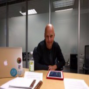 谷歌无人车之父Thrun ：如何看 AI 和人类未来？