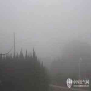 华北黄淮雾霾今消明又起 辽宁局地有暴雪