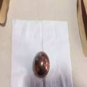 天降铁球四川遂宁女婴被砸死 家长欲起诉整楼住户