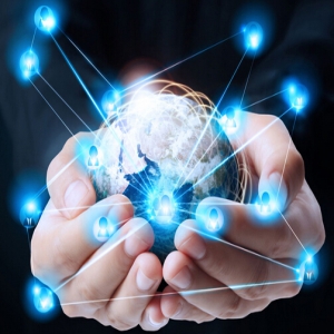 未来教育高峰论坛举行：直面未来教育挑战与机遇