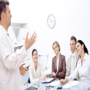 培训机构招老师工作3年月薪上万 吸引不少毕业生