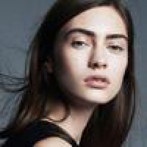 一到冬天头发就“炸毛”？3招轻松摆脱静电困扰