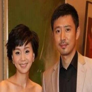 为了照顾毁容的妻子，他放弃了走红机会(图)