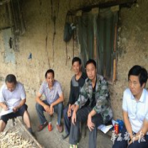 四川宣汉“第一书记”扶贫路上遇车祸身亡