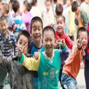 海口“办人民满意教育”驶上快车道