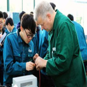 【图说】打造名校名专业名工作室 宁波职教从高原迈向高峰