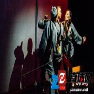 喜剧《终成眷属》：莎士比亚碰撞中式美学