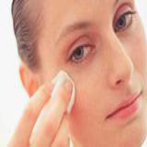 眼霜凭什么那么贵？搞清楚再掏腰包也不迟