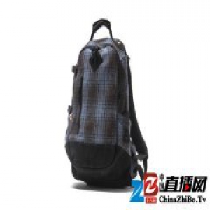 Nike营收超预期，以及，Vetements创始人被选为年度时尚人物 | 浮华日报