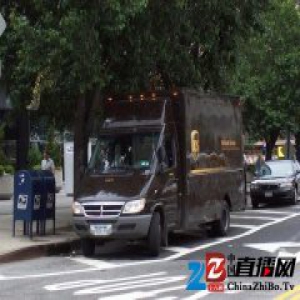 为了提高效率，快递公司在美国又用起了三轮车