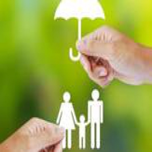 互联网风起 保险中介转型谋生