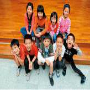 小学生微信群卖“小电影”：孩子一次买10部