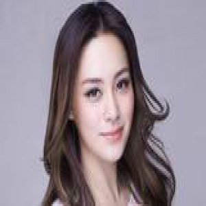 这些明星都曾是“上半身美女” 腿粗除了锻炼还能怎么破