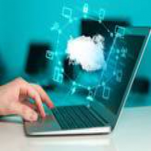 墨迹天气的上市冲刺：瘸腿前行收入单一