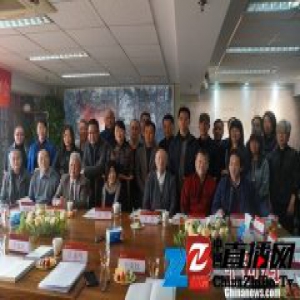 诗人灰娃：总想从文字中找点让自己成长的东西