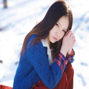 90后女歌手本兮因故离世 年仅22岁