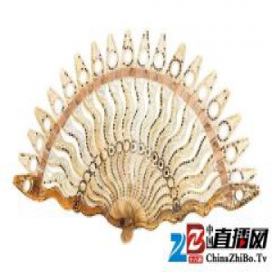 400年来各种各样的眼镜都在这个人的收藏里了，来看