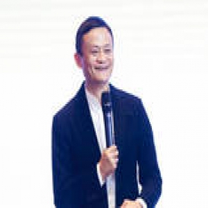 马云喊话实体经济企业家：思想落后就要被淘汰