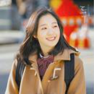 学金高银当个爱笑的女生 可笑出皱纹怎么办