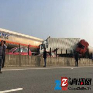 二广高速湖南临澧县境内发生交通事故 多人死伤