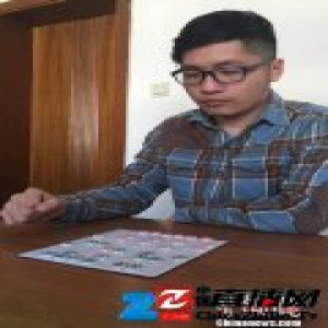 福建泉州首位中国象棋大师陈泓盛谈成才之路