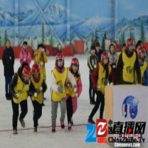 河北首届雪合战大赛石家庄站开赛 推动全民参与冰雪运动