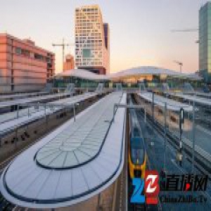 荷兰最大的车站建成，高铁网络正逐步铺开