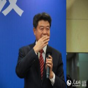 山东高校教授微博发错误言论 将被依法办理退休