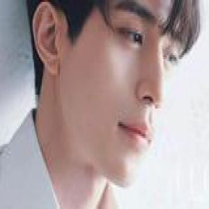 没想到躲过了鬼怪孔侑 却迷上了李东旭的唇