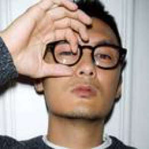 宇宙CP挺住 余文乐被曝新“乐嫂”衣品不输周冬雨