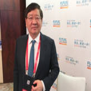 徐小平：为了吸引创业者，有时候我会唱首歌