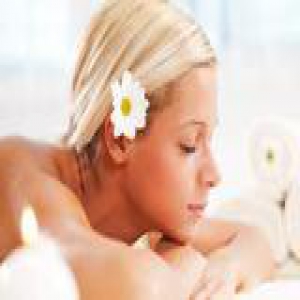 背部狂长痘怎么办 6招轻松拥有光滑美背