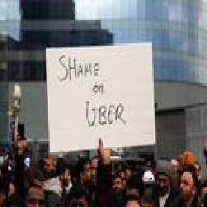 特朗普激怒了美国人民，于是大家纷纷把 Uber 删了