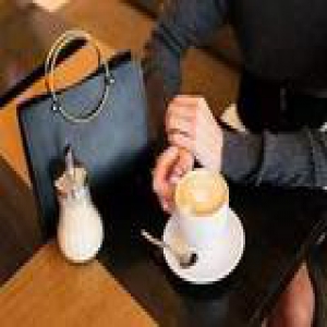 这些It Bag圈粉无数 “圆”来全靠它