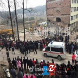 浙江文成3间五层民房倒塌致多人被埋