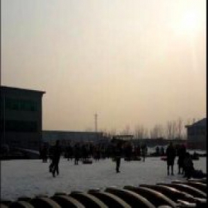 河北巨鹿一处滑雪场坍塌致5伤 滑雪场被封停