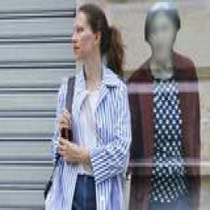 《蓝色大海的传说》全智贤穿衬衫裙从头美到尾